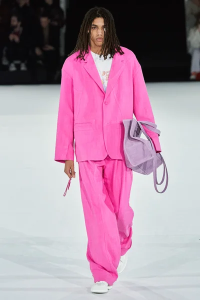 Look 45